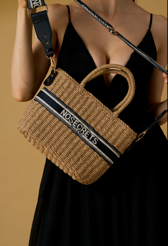 Logo Strap Basket Bag / NOSECRETS