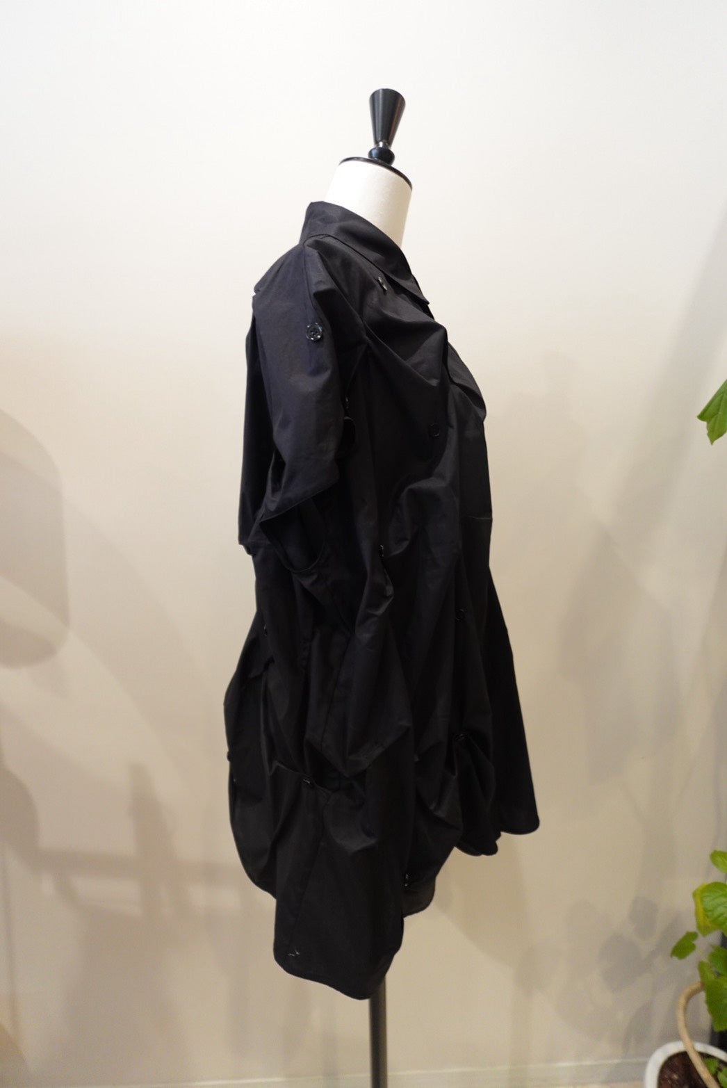 Sculptural Pleated Shirt / MEIMEIJ