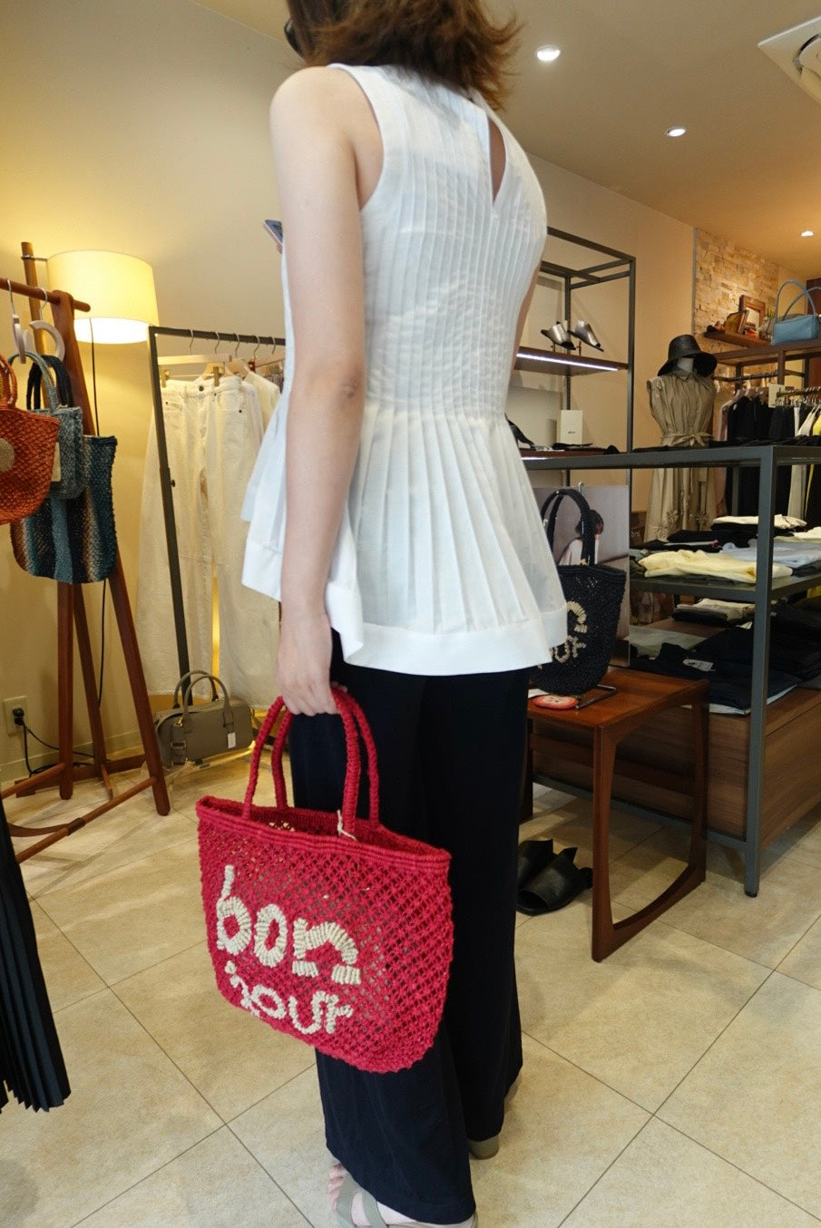 Tuck & Pleat Sleeveless / MEIMEIJ