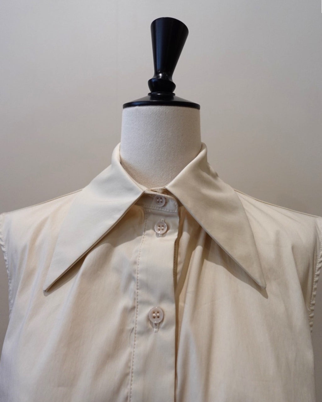 Peplum Blouse / MEIMEIJ