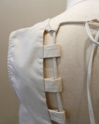 Back Ribbon A-Line Blouse / MEIMEIJ
