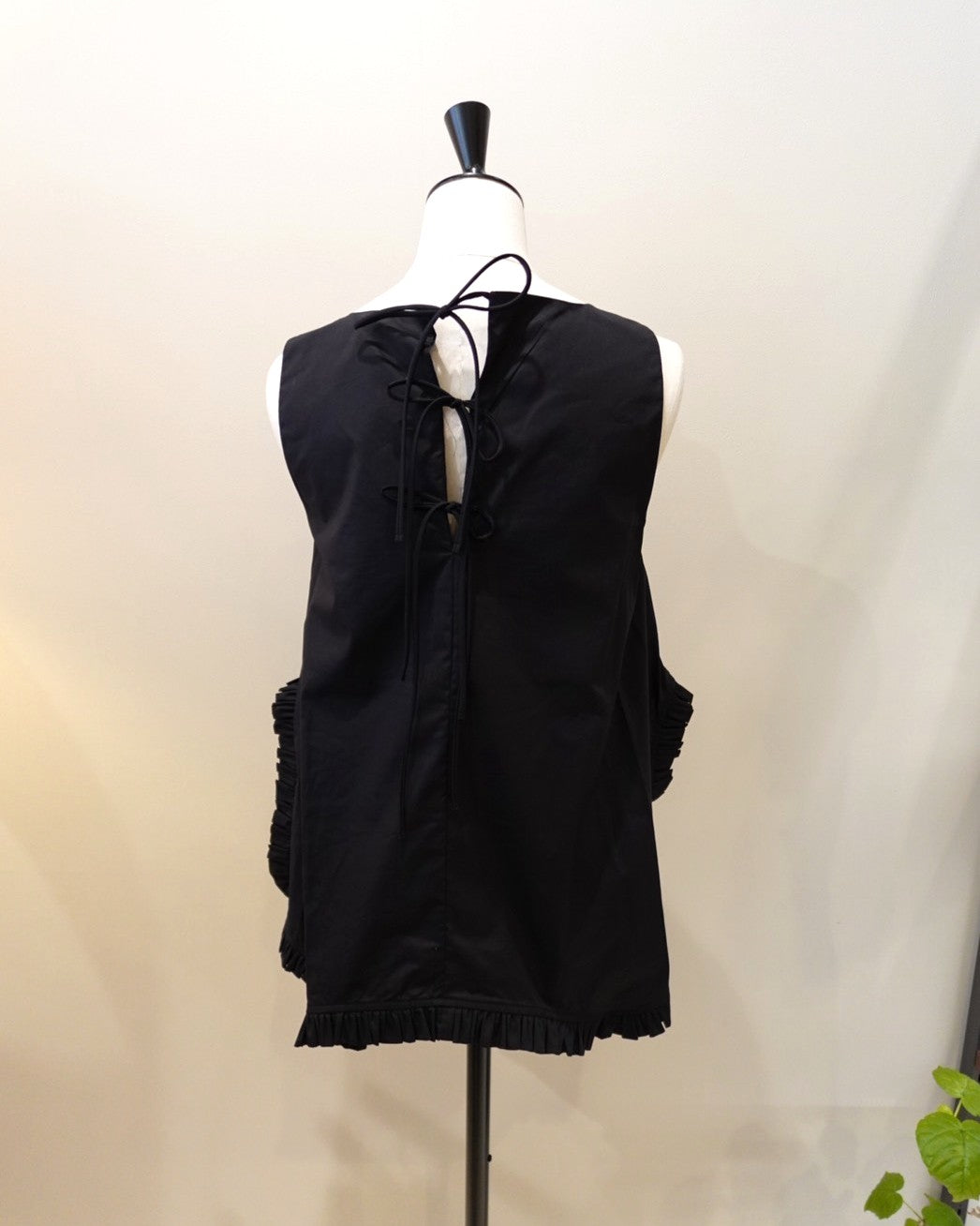 Back Ribbon Blouse / MEIMEIJ